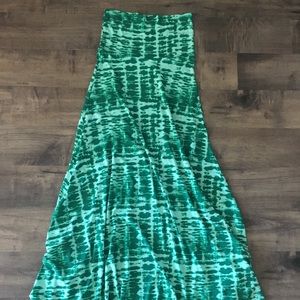 XXS LuLaRoe green tie dye maxi skirt