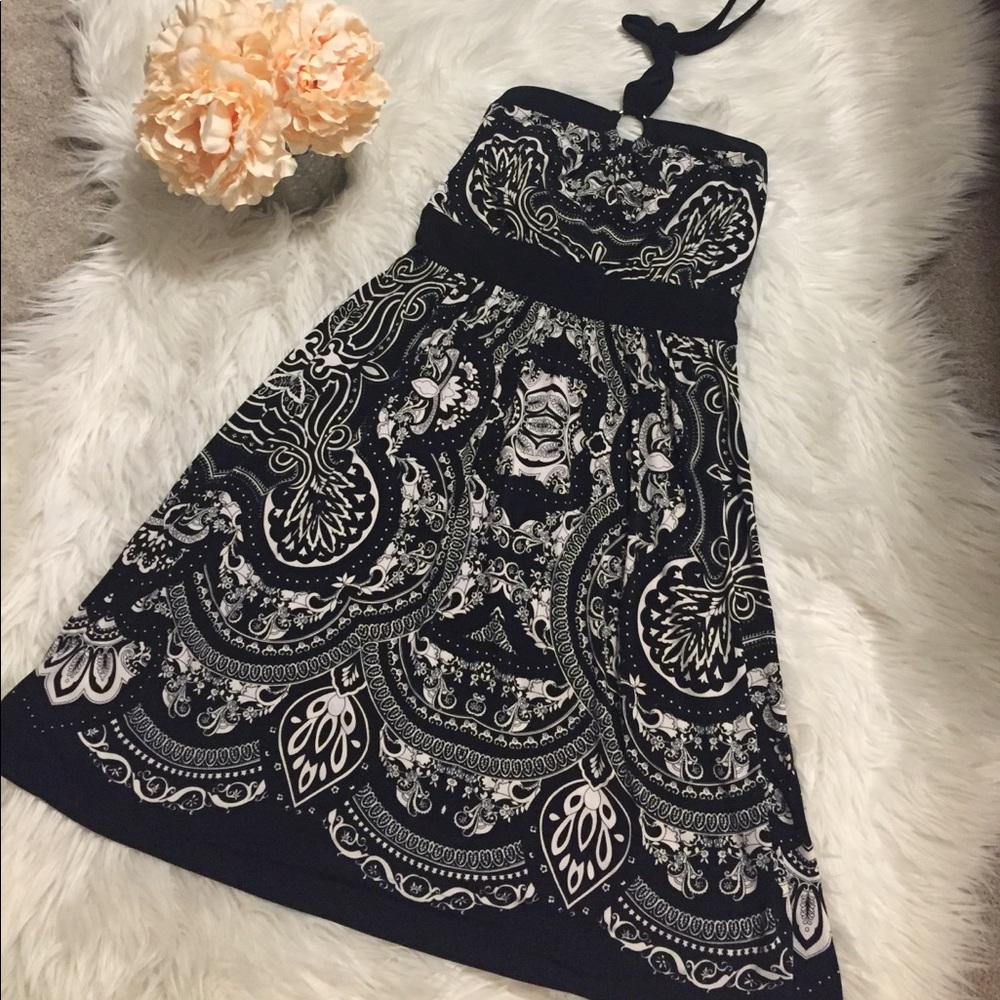White House Black Market halter dress EUC.
