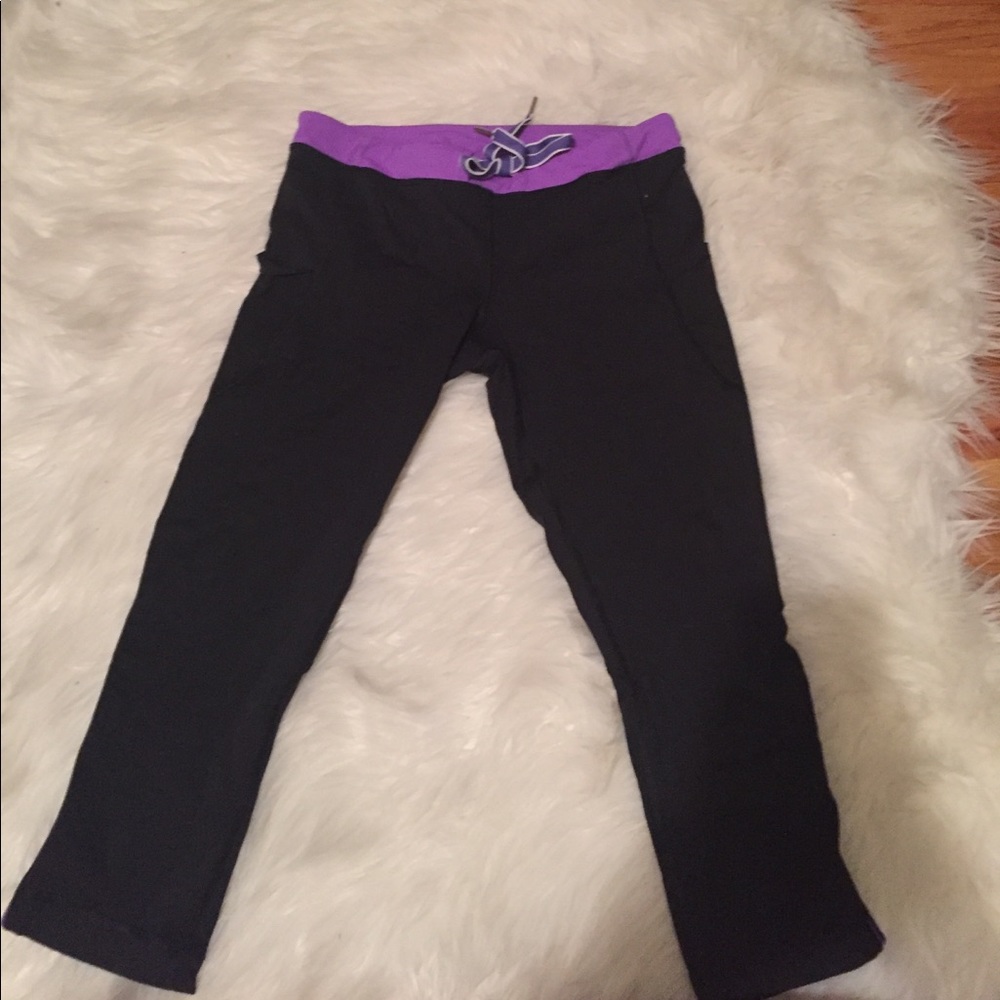 Lululemon bow crops