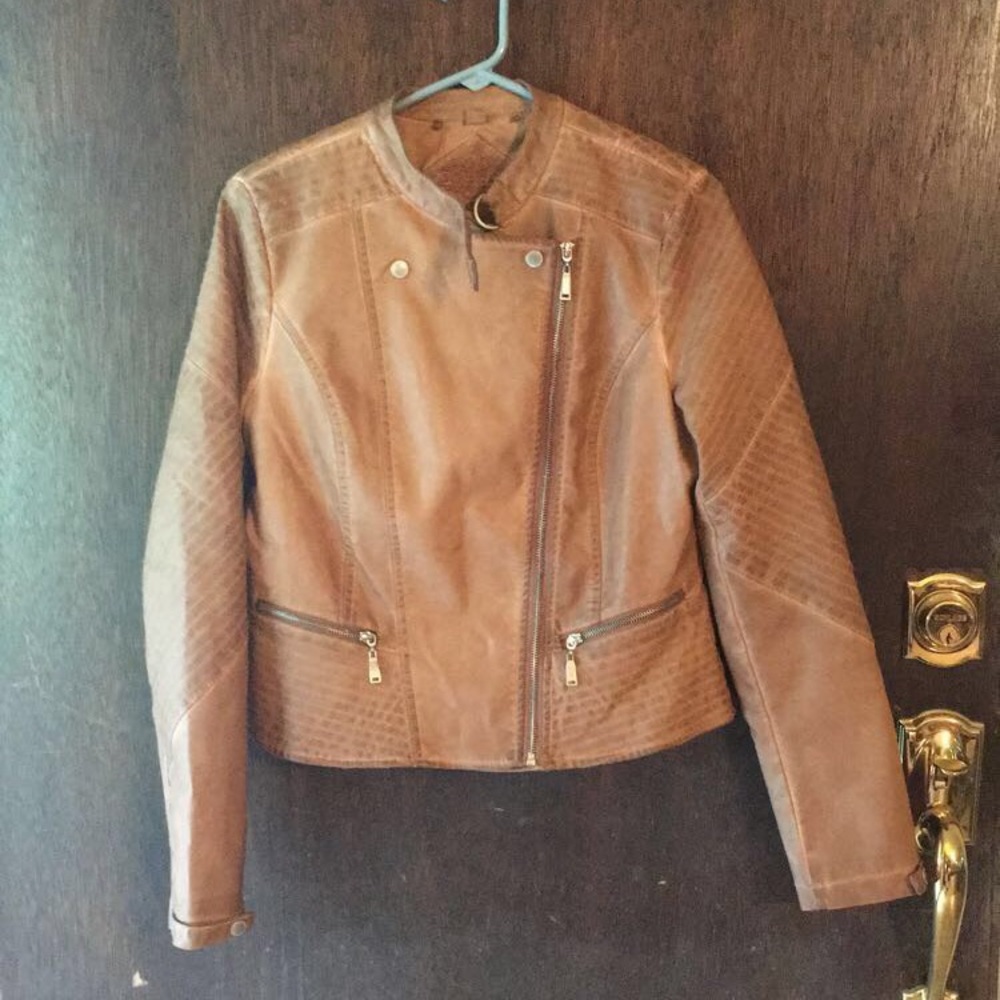 Brown leather jacket, NEVER USED!