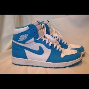 Men's Nike Air Jordan 1 “UNC” size 12