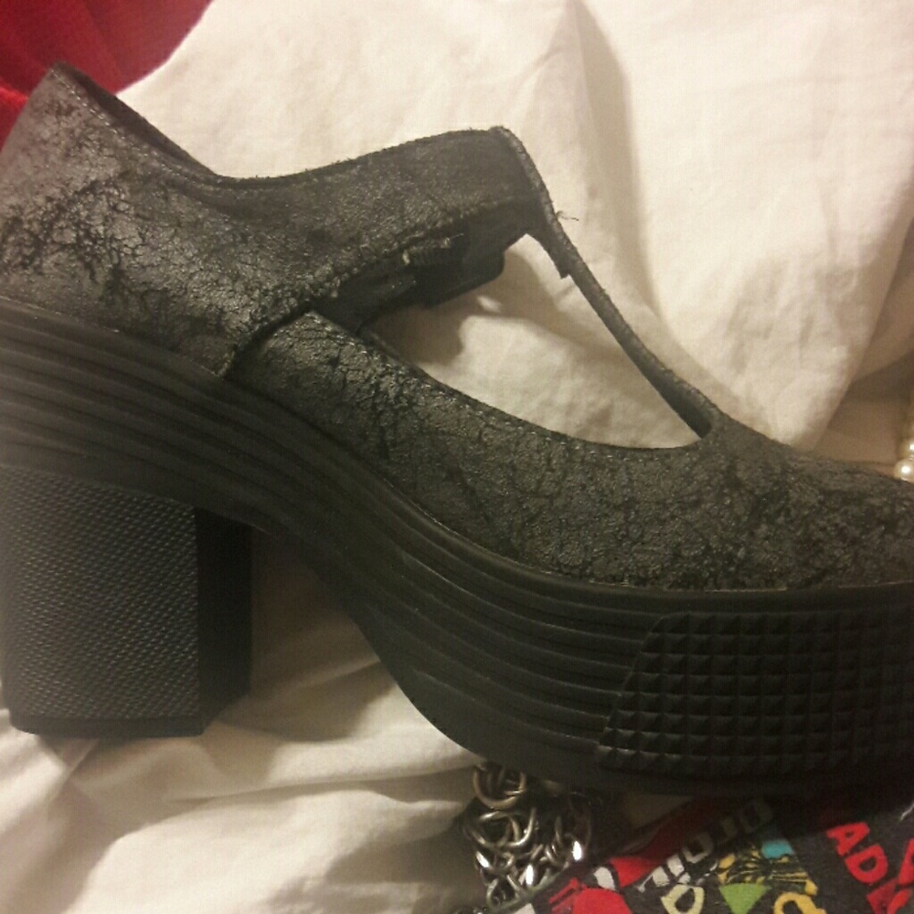 Jeffrey Campbell