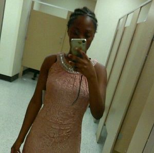 Meet your Posher, Allison