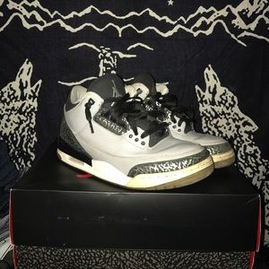 Air Jordan Retro 3 Wolf Grey