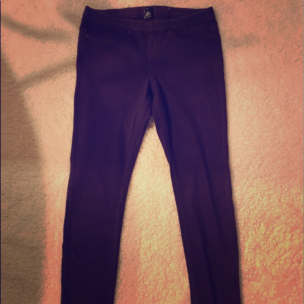 Who doesn't want Purple leggings?