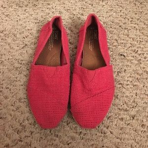 Women's Toms size 9