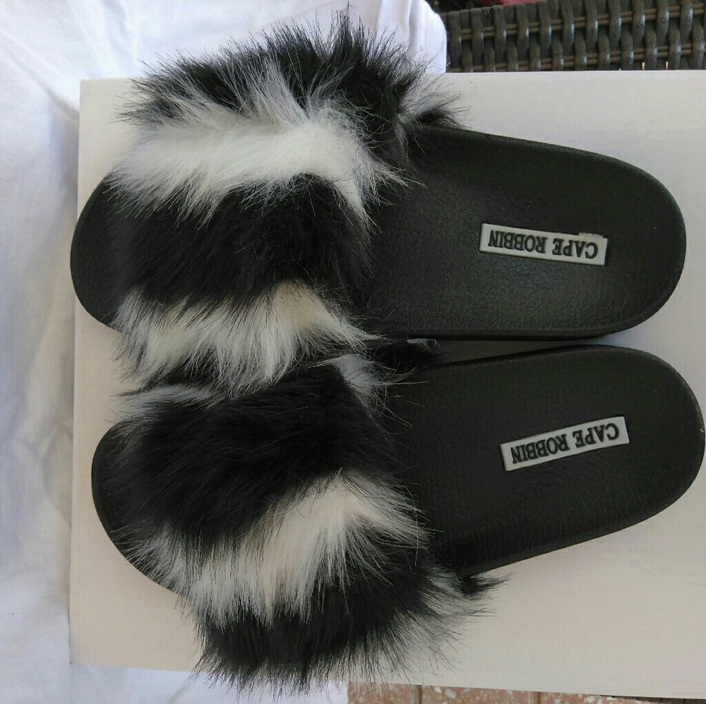 Slip Ons - Picture 2 of 2