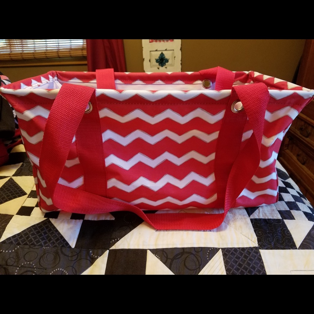 31 Gifts Medium Utility Tote