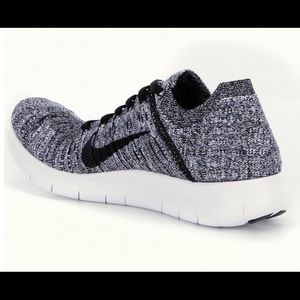 Nike Free RN Flyknit
