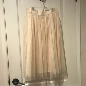 Beige tile skirt