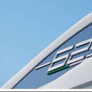 Meet your Posher, Leila