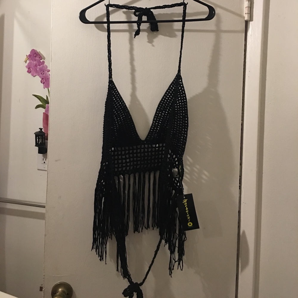 ♡ BLK crotchet frill halter top (never worn) ♡