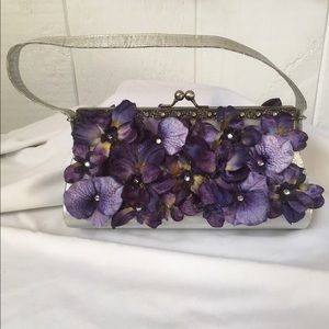 Vintage purse