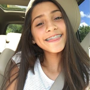 Meet your Posher, Ava