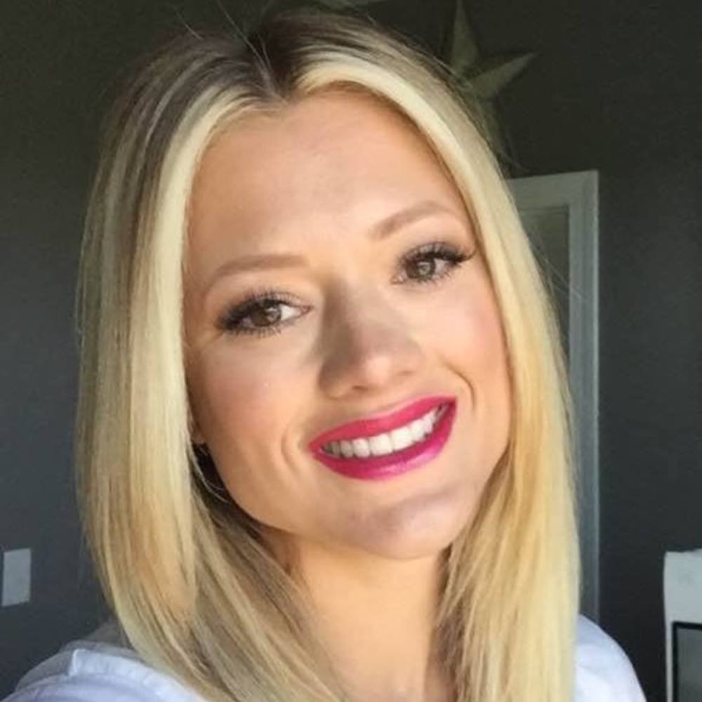 Meet your Posher, Nicole