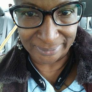 Meet your Posher, Debra