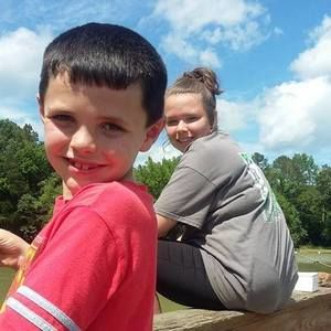 Meet your Posher, Leslie