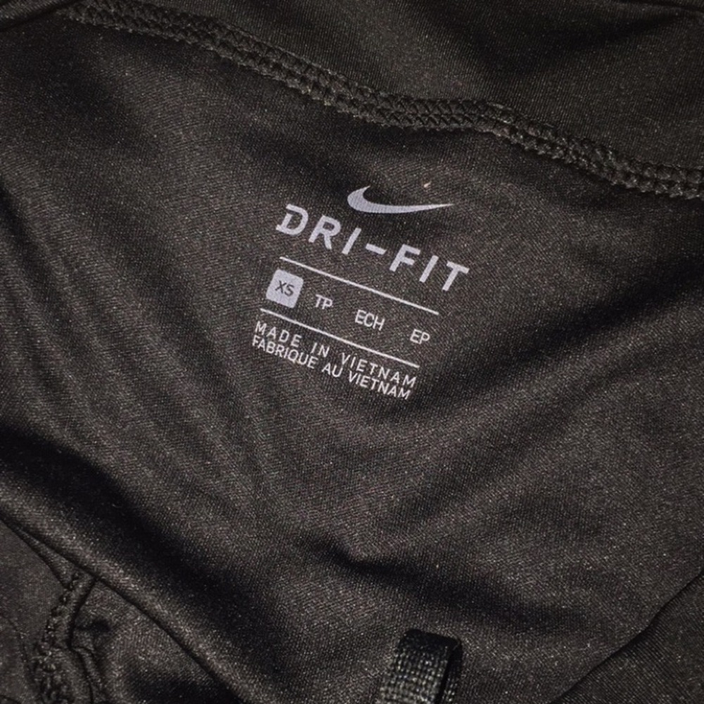 XS Nike running shorts
