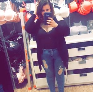 Meet your Posher, Rebecca