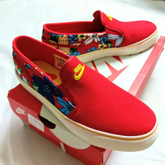 🌷FINAL PRICE🌷 NWOB NIKE Slip On sz 10 runs small - Picture 5 of 7