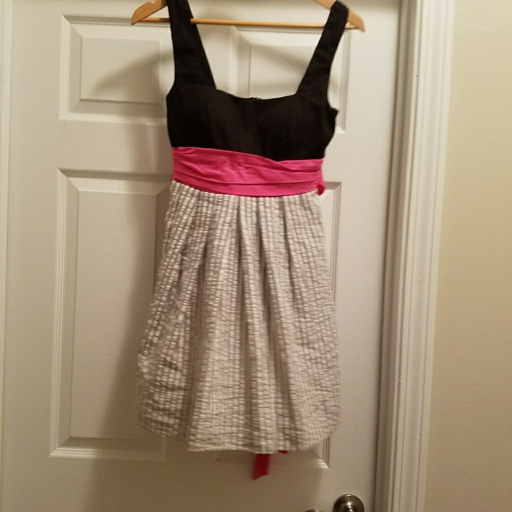 Black & White Dress Size 7