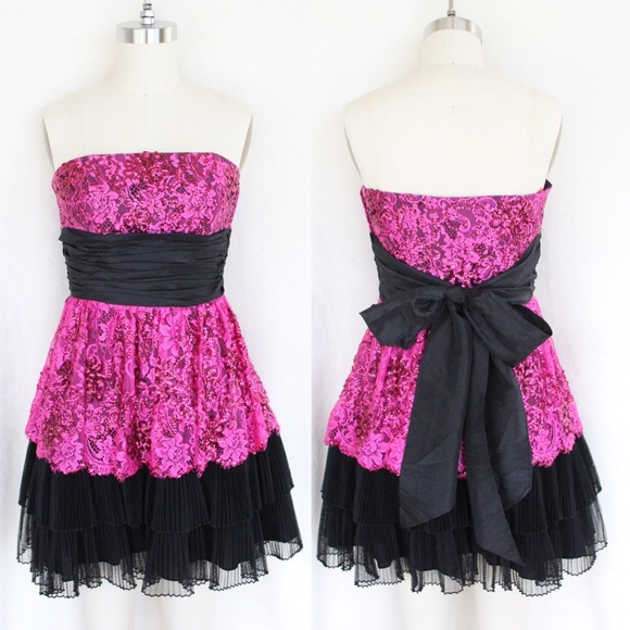 Betsey Johnson Dresses & Skirts - Betsey Johnson Sequined Lace Twinklebelle Dress