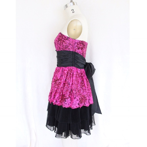 Betsey Johnson Sequined Lace Twinklebelle Dress - Picture 4 of 8