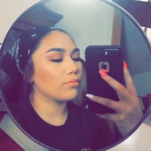 Meet your Posher, Marissa