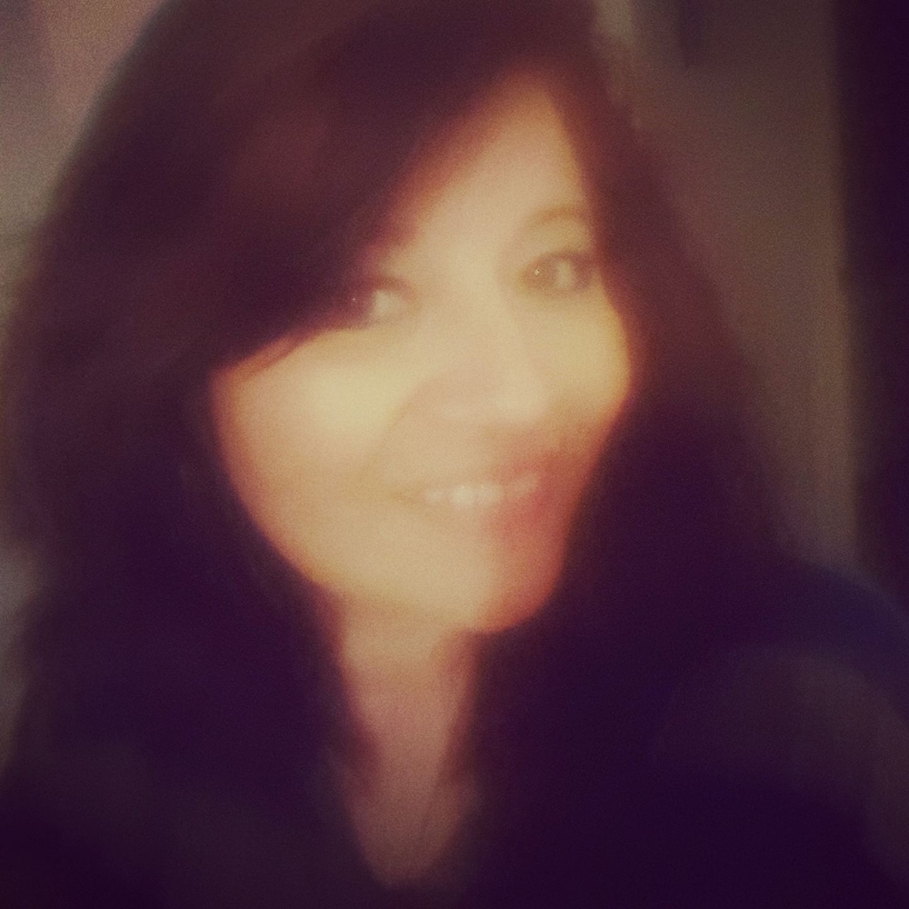 Meet your Posher, Iris