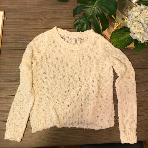 Letih Ivory Sweater with side slit - Picture 1 of 2