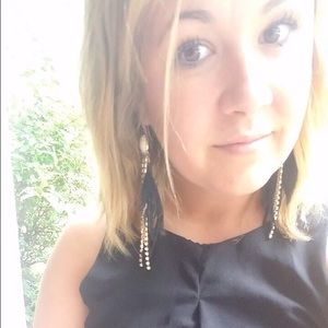 Meet your Posher, Olivia