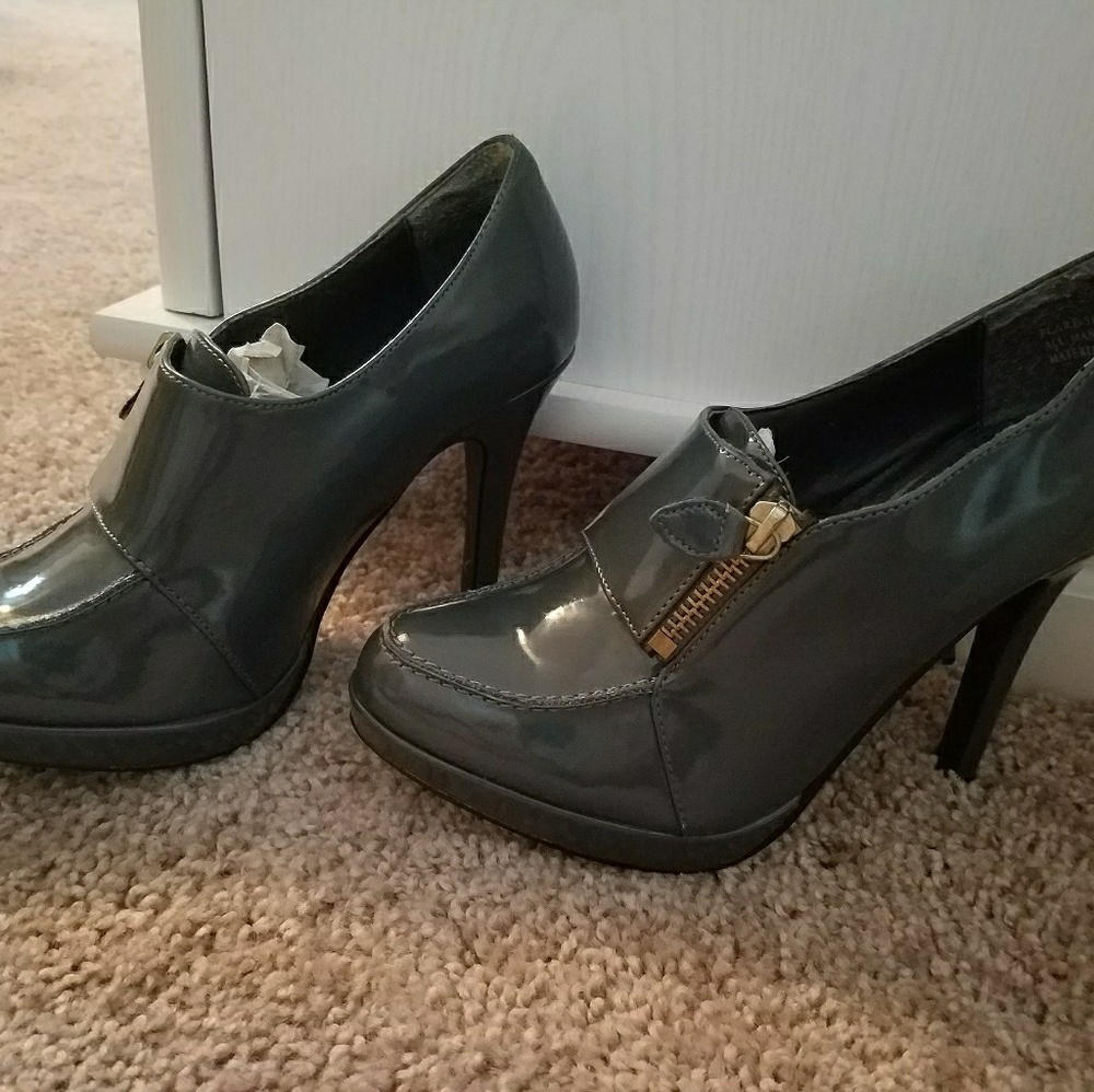 Grey Anne Michelle Heels