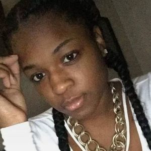 Meet your Posher, Helen