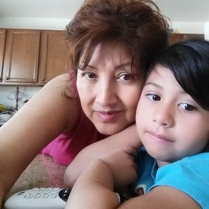 Meet your Posher, Edith