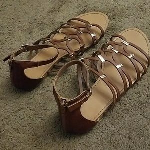 Brown and gold sandals Forever 21