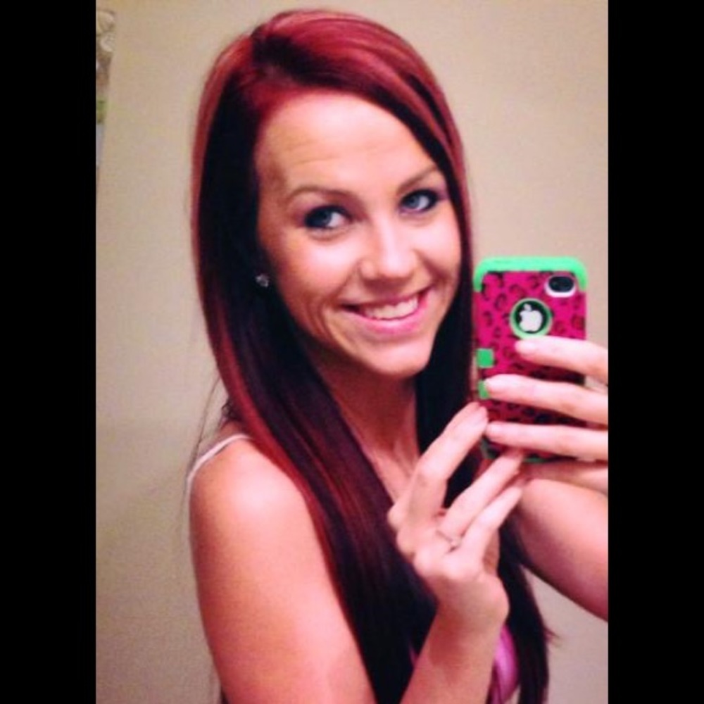 Meet your Posher, Courtney