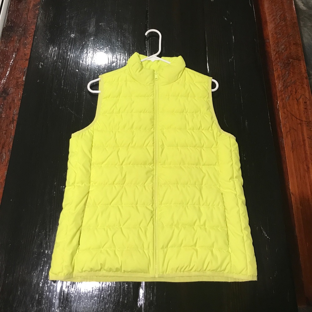 •in your face• neon green 'J. Crew' winter vest
