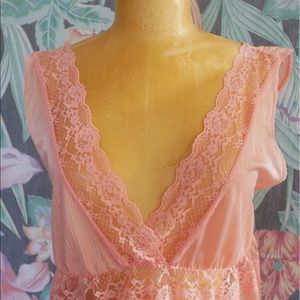 Tops - Vintage Peach Lace Lingerie Camisole Tank Tops - Vintage Peach Lace Lingerie Camisole Tank