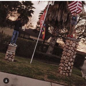 Meet your Posher, Isaiah