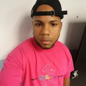 Meet your Posher, Emmanuel