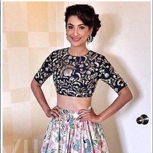 Meet your Posher, Seema