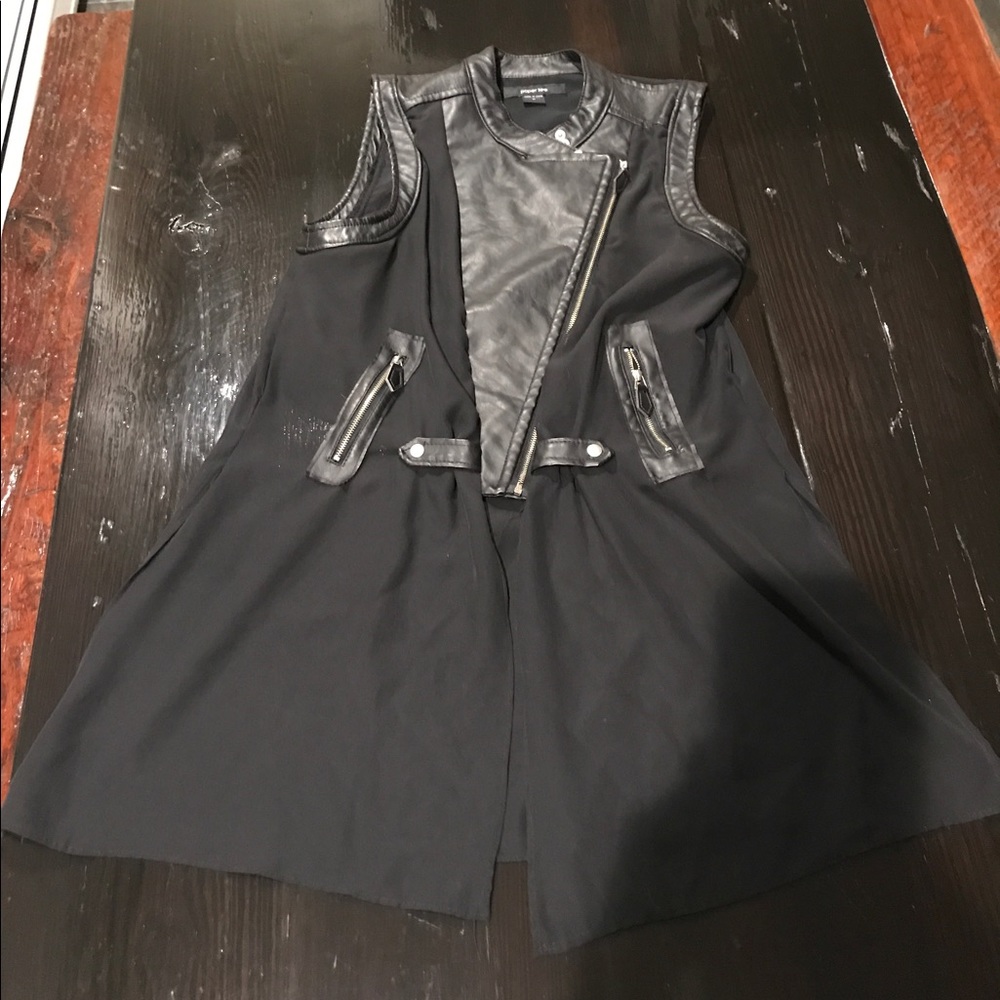 A sheer (p)leather piece
