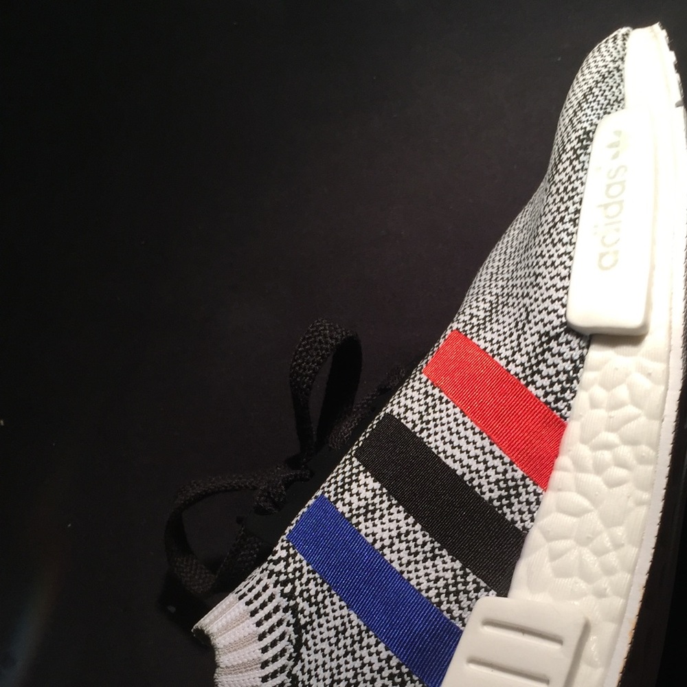 Adidas NMD R1 - Picture 6 of 7