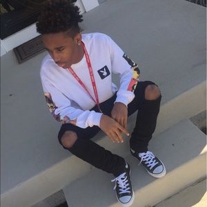 Meet your Posher, Dionte