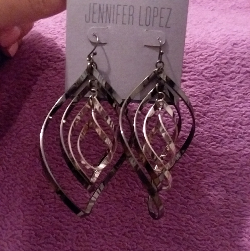 Beautiful J.Lo Earrings