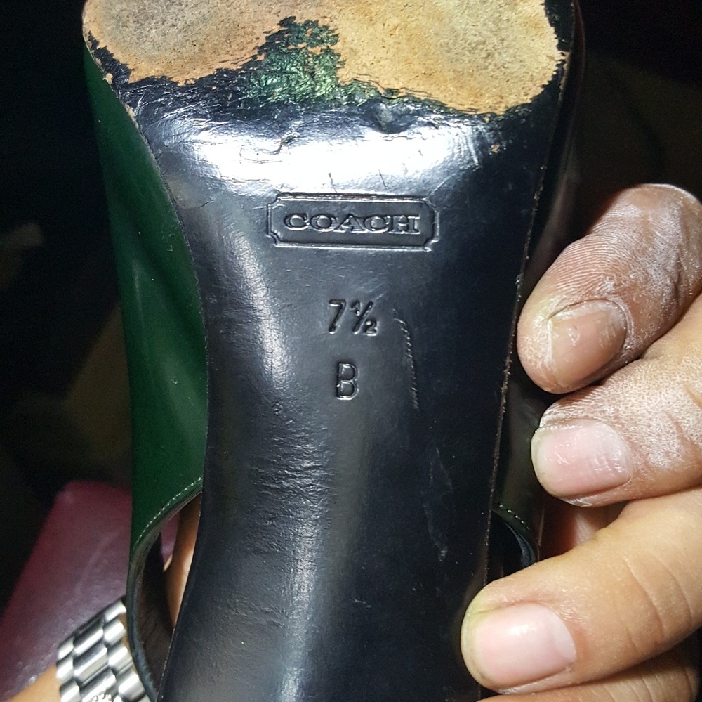 Coach heels - Picture 3 of 4