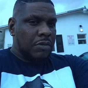 Meet your Posher, Shaka