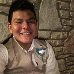 Meet your Posher, Rene