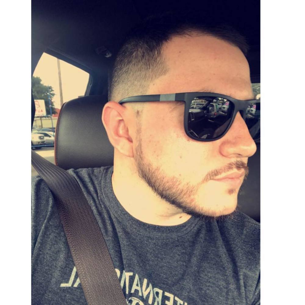 Meet your Posher, Daniel