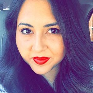 Meet your Posher, Whitney